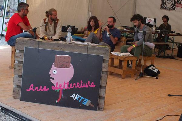 Il libro del giornalista novarese Roberto Conti in anteprima al festival “Balla coi cinghiali”