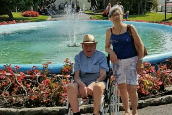 Lorenzo, 108 anni al mare a Varazze
