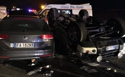 Incidente sull'autostrada: traffico in direzione Torino deviato