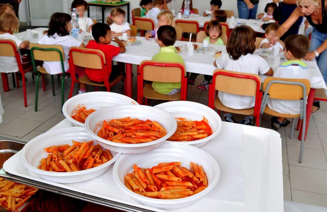 Sodexo si aggiudica il bando per il servizio mensa a Trecate