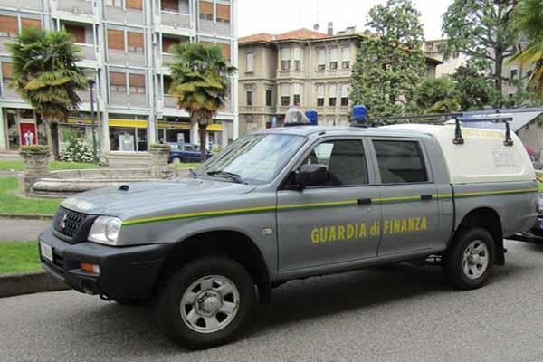 Gdf: controlli alla movida a Novara e Trecate
