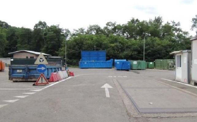 Manutenzione alla piattaforma ecologica di Borgomanero