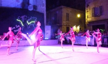Twirling Santa Cristina e Rotary raccolgono 5 mila euro per le scuole di Orta San Giulio