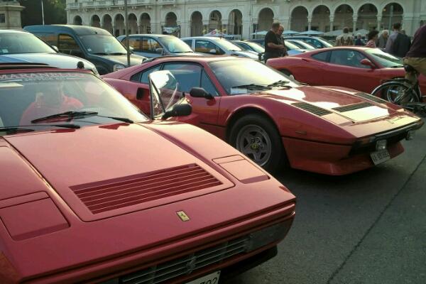 32 Ferrari d’epoca e moderne in piazza domenica FOTOGALLERY