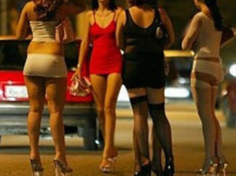 Appartamento a luci rosse in viale Volta, denunciato 50enne di Novara