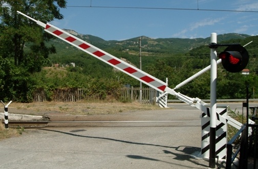 Borgomanero: via tutti i passaggi a livello