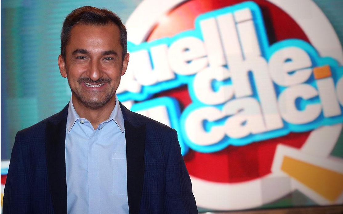 Domenica alle 15.30 tutti allo stadio dell’Arona per la diretta con Quelli che il calcio