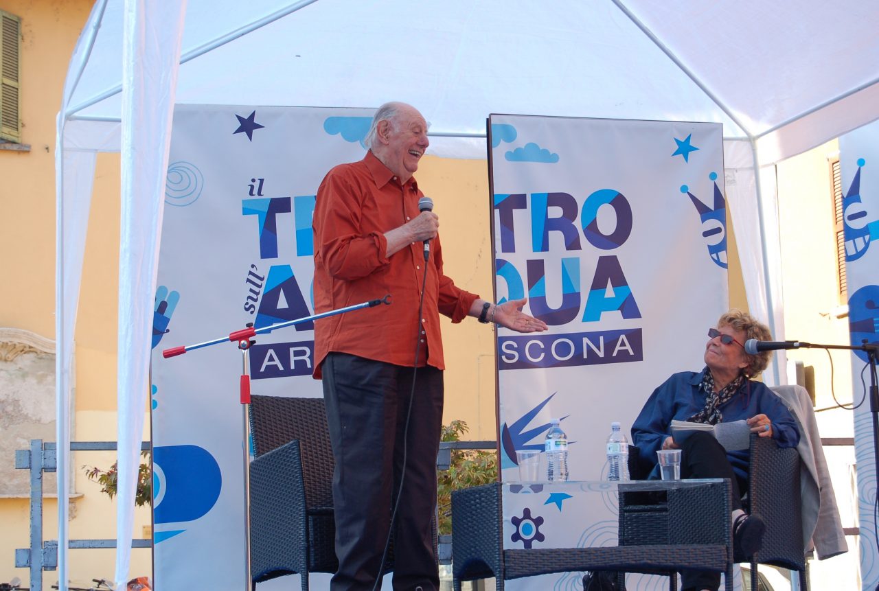 E’ morto Dario Fo: in gioventù visse ad Oleggio e nel 2014 fu ospite ad Arona del Teatro sull’Acqua