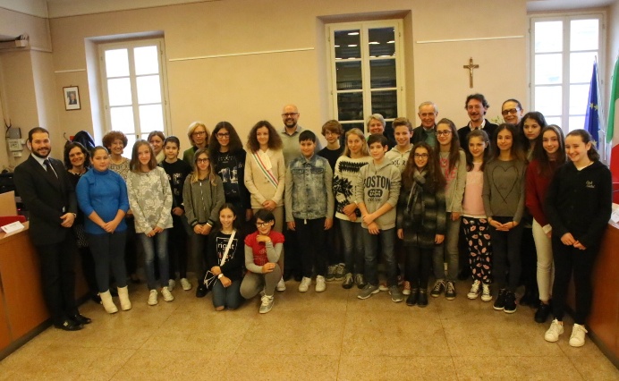 Insediato il Consiglio Comunale dei Ragazzi a Borgomanero