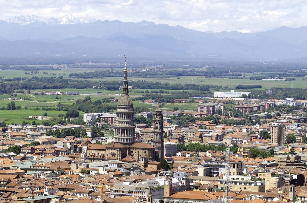 Servizio di autobus gratuito domenicale a Novara