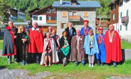 Confraternite enogastronomiche, anche la Cunsurtarija dal Tapulon al raduno