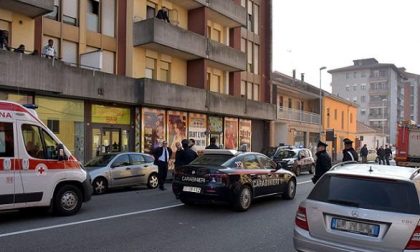Fiamme in un alloggio del residence Cristina