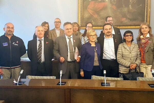 Lotta ai tumori: ecco l’Ottobre Rosa novarese