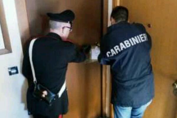 Sequestrato alloggio usato per la prostituzione in viale Volta
