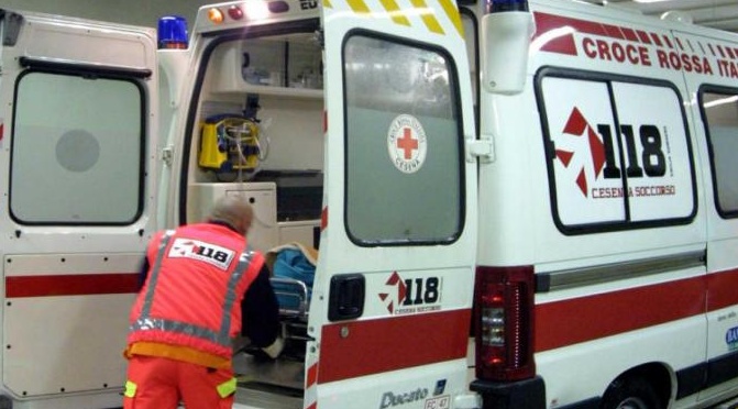 Ancora un investimento sulle strisce pedonali ad Arona