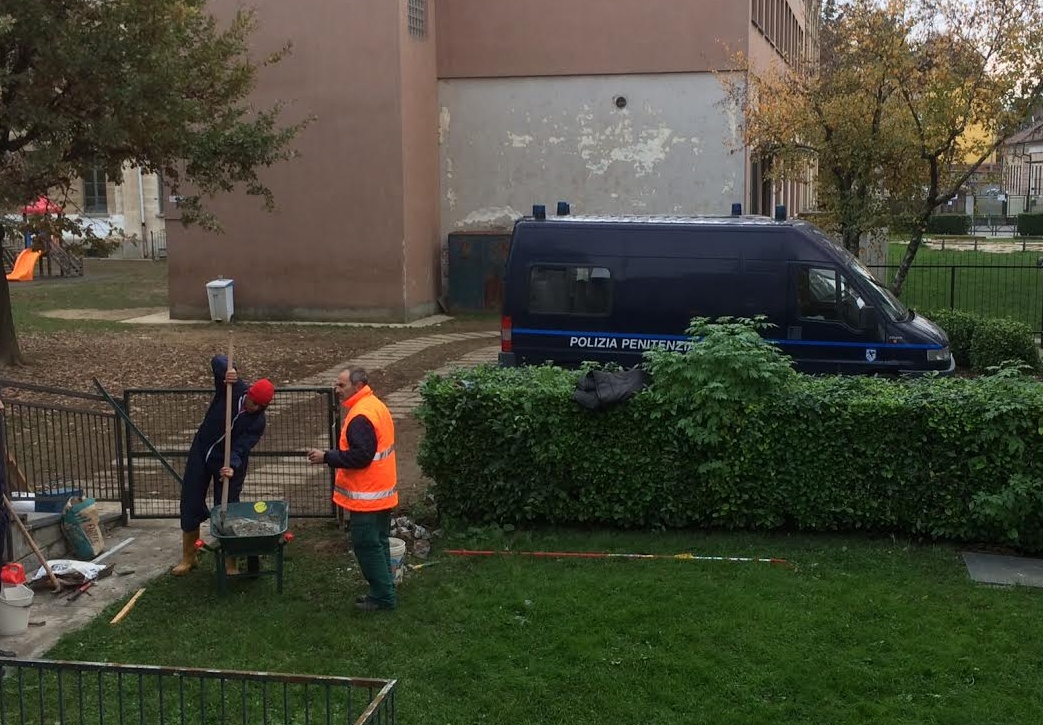 Giornata di recupero ambientale al nido “Girotondo” e alla primaria “Thouar”