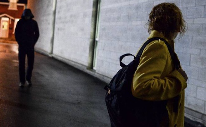 Minacciava la compagna: arrestato per stalking
