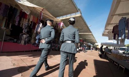 Gdf: sequestrati oltre 32.500 accessori di bigiotteria senza etichettatura