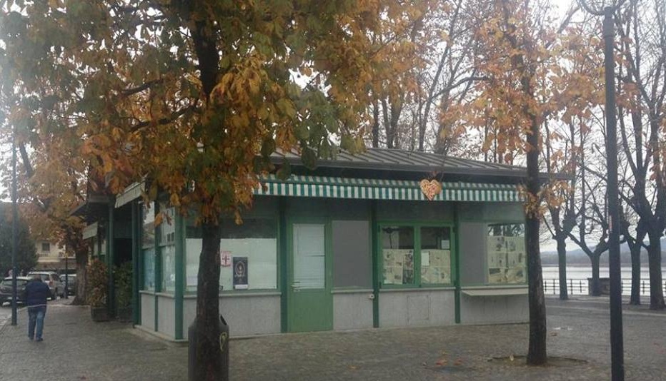 Arona: torna l’edicola sul lungolago