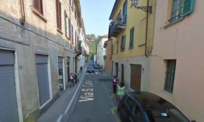 Cambia il senso di marcia in via San Carlo ad Arona