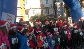 Da tutto il lago Maggiore per Corri come Babbo Natale