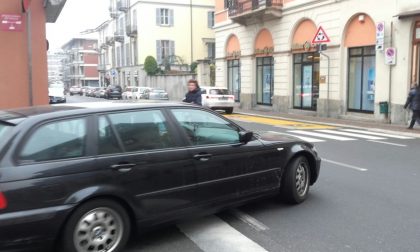 Investito in corso Liberazione: l'auto aveva svoltato a sinistra da via Gramsci