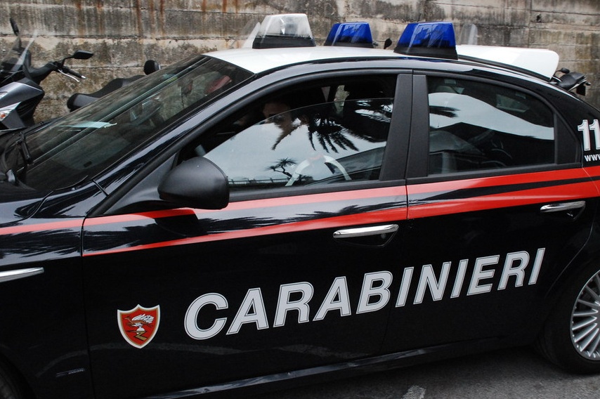 Nebbiuno: causano incidenti con auto rubata, accusati di ricettazione