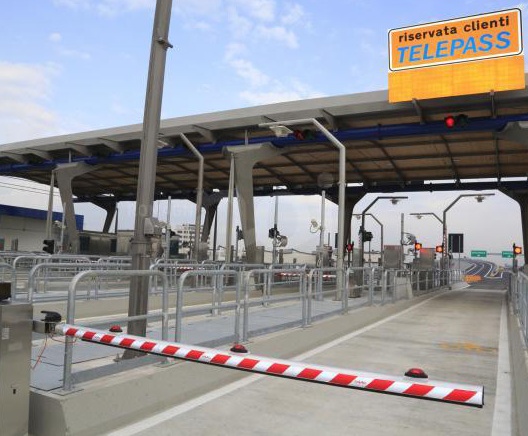 Disagi per gli automobilisti chiude il casello di Lainate