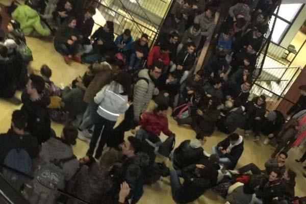 Aule al freddo, protestano gli studenti del Fauser