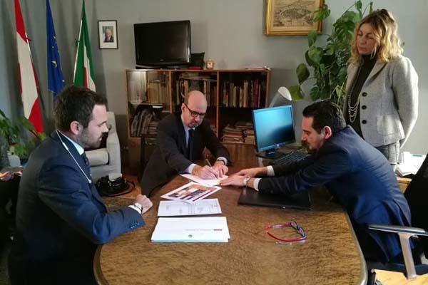 Caserme, il Comune di Novara sottoscrive l’accordo con il Demanio