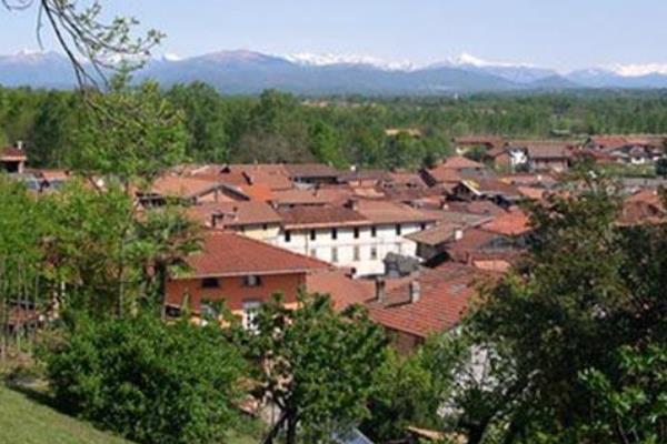 Fiamme in un alloggio di Cavaglio