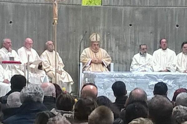 Folla all’inaugurazione della chiesa di San Rocco