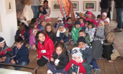 I bimbi della materna alla galleria d'arte