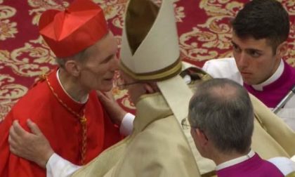 Il neo cardinale Renato Corti in visita a Novara