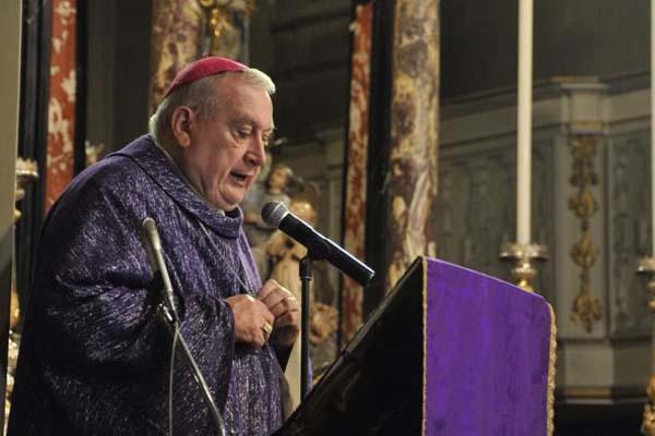 Oggi torna in cattedrale il Natale dei bambini con il vescovo Franco Giulio