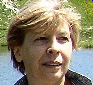 Arona: Addio a Marina Barsiola, titolare della tintoria di via Torino