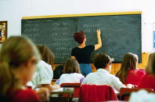Arona: Sì al post scuola alle primarie