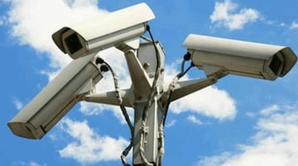 Gli clonano la targa e rischia la galera