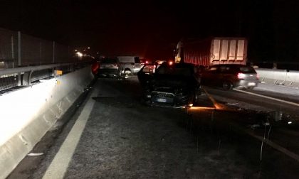 Mega incidente tra Arona e Meina: 10 mezzi coinvolti, un codice rosso