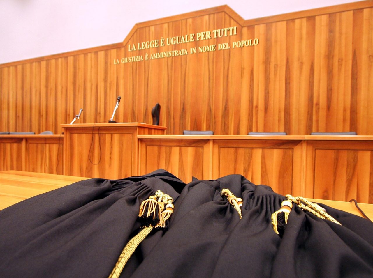 Padre morto, figlio borgomanerese per sei anni ritira la pensione