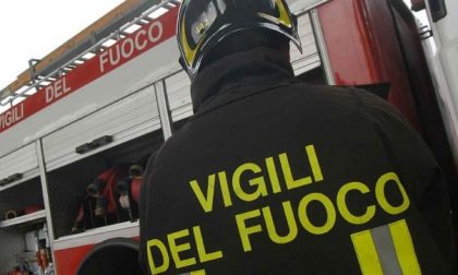 Novara: autovettura si ribalta in zona Cim