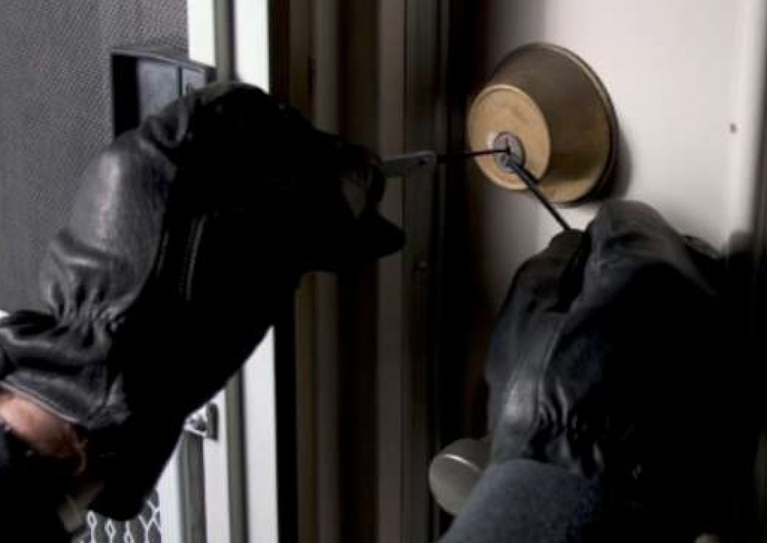 Romentino: allarme ladri, tre furti negli ultimi giorni