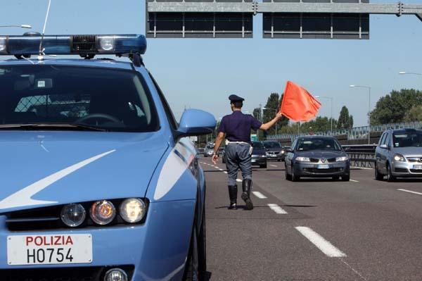 Due patenti ritirate per guida in stato di ebbrezza