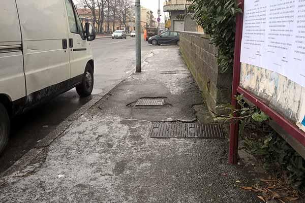 Ghiaccio sulle strade, intervento massivo di Assa