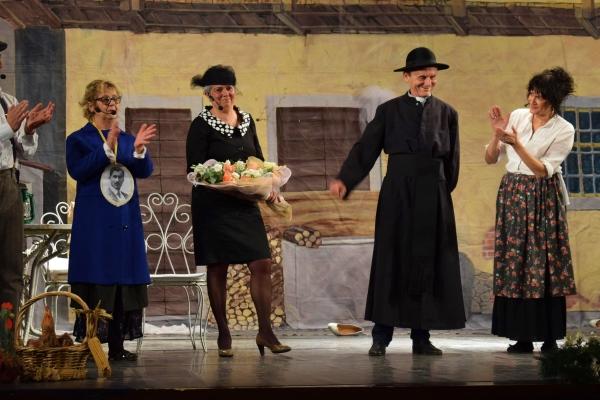 Successo per la Compagnia del “sindaco attore”