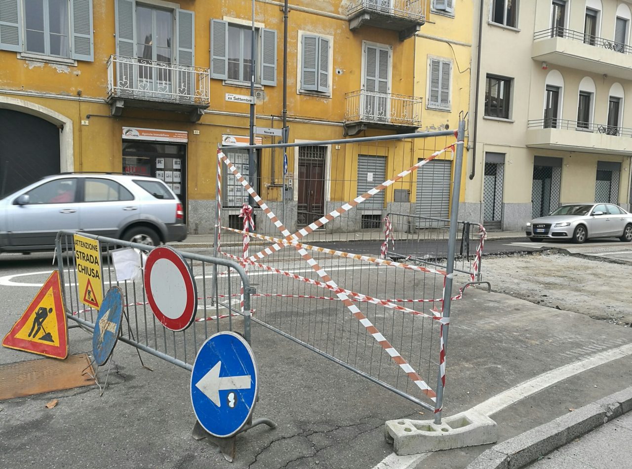 Borgomanero: continuano i lavori in via Novara