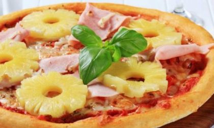 Diatriba sul web: pizza all'ananas vietata per legge?