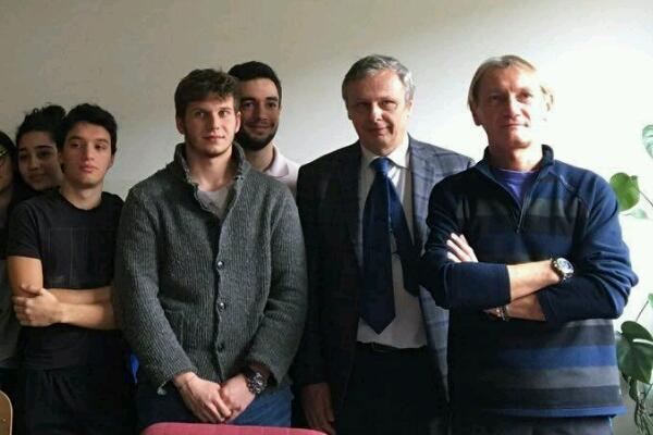 “Camminata del Cuore” per comprare un defibrillatore