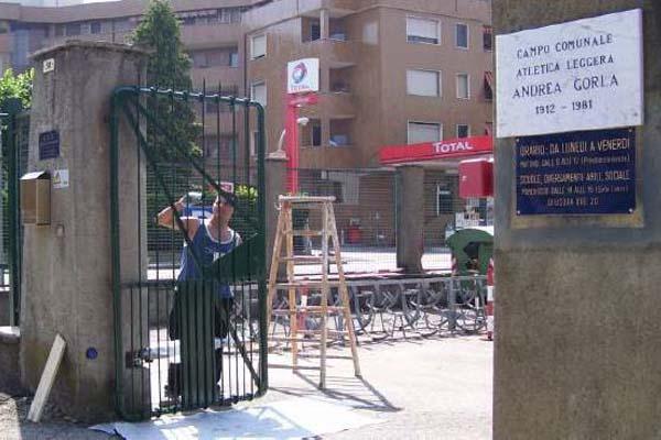 Campo di atletica “nella bufera”