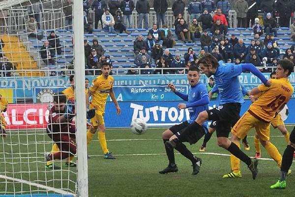 L’1-1 con il Cittadella lascia l’amaro in bocca al Novara